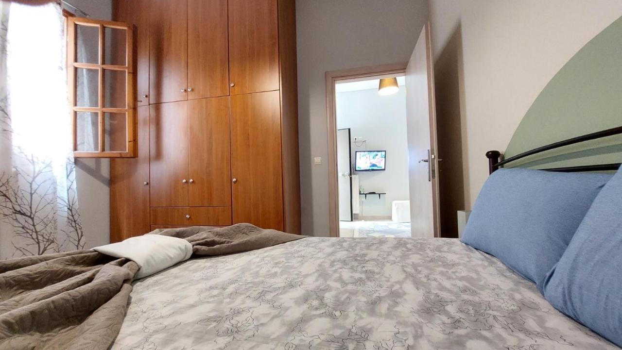 Cozy Minimal Apartment Pireu Exterior foto